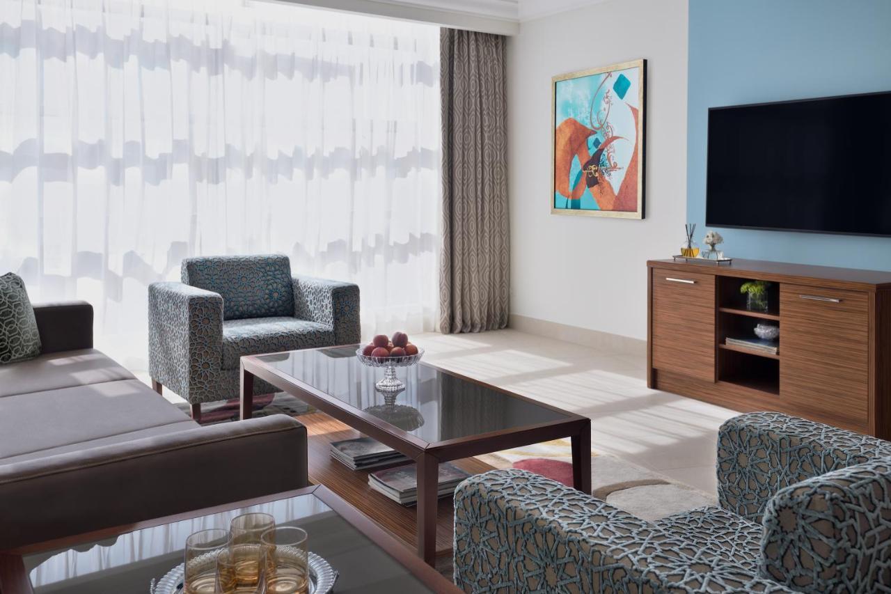 Marriott Executive Apartments Al Khobar Exterior foto A living room
