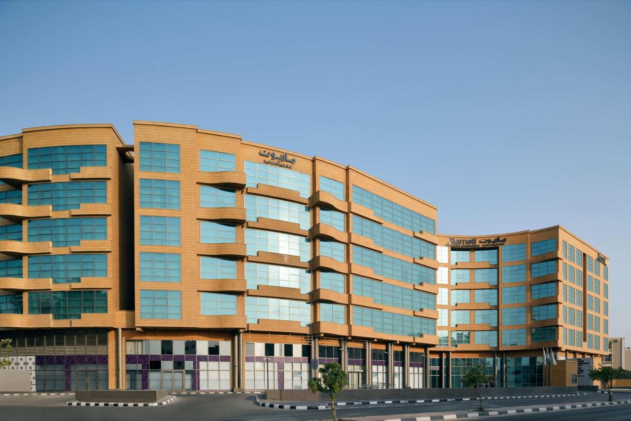 Marriott Executive Apartments Al Khobar Exterior foto Al-Khor Hospital