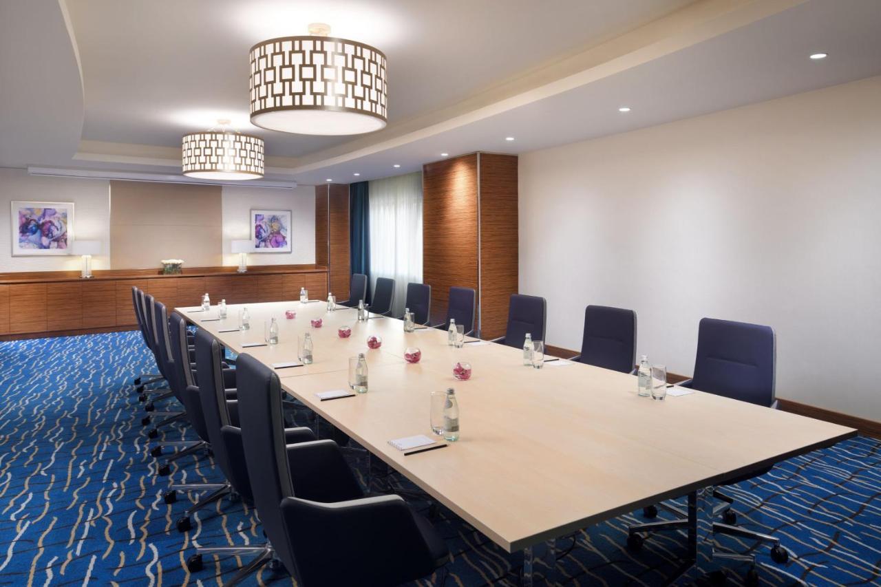 Marriott Executive Apartments Al Khobar Exterior foto Boardroom